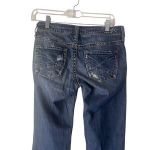 Silver Women's Size 26 X 31 Lola Mid Rise Medium Wash Distress Bootcut Jeans